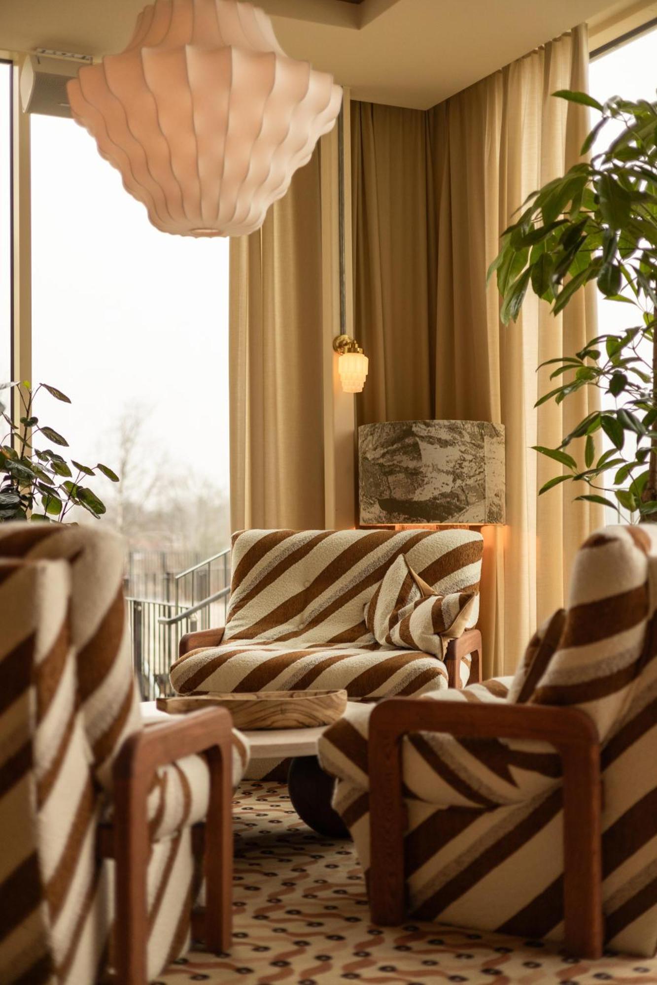 Отель Hjortviken Country Club Hindas Экстерьер фото