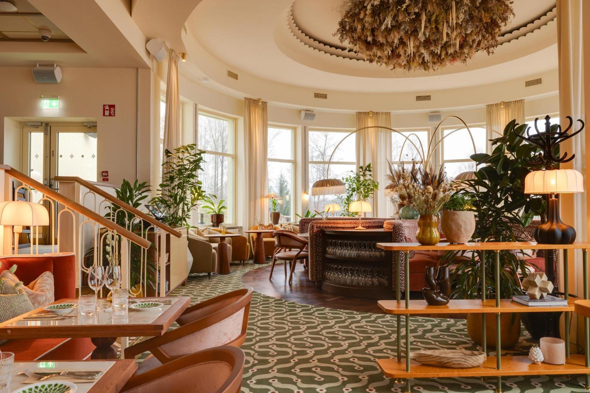 Отель Hjortviken Country Club Hindas Экстерьер фото